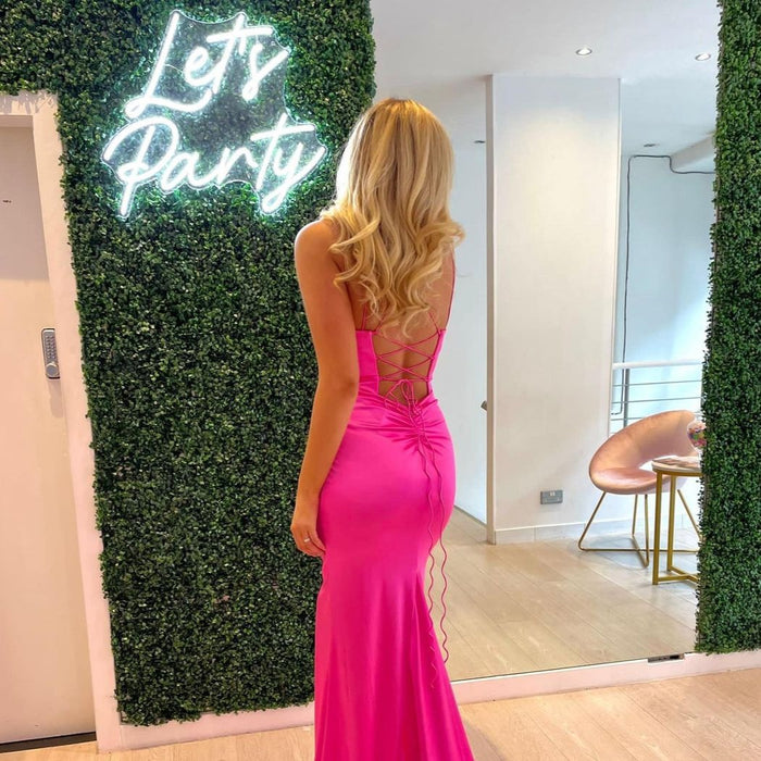 Let's Party Neon sign from @dress2party 