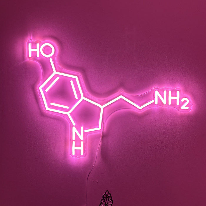 Serotonin Neon sign in pastel pink from Tania S. (Review)
