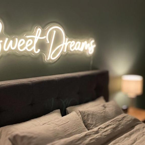 bedroom-neon-sign-ideas-compressed