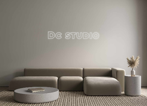 Custom Neon: Dc studio