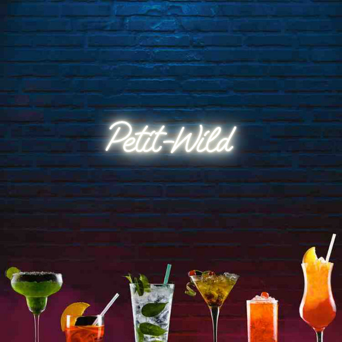 Custom Bar Neon: Petit-Wild