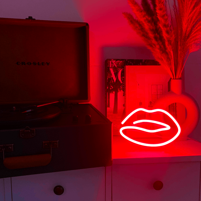 Mini Red Lips Neon Sign - Neon Filter