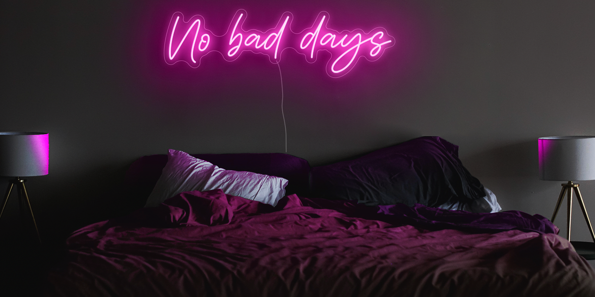 Neon signs for room near deals me